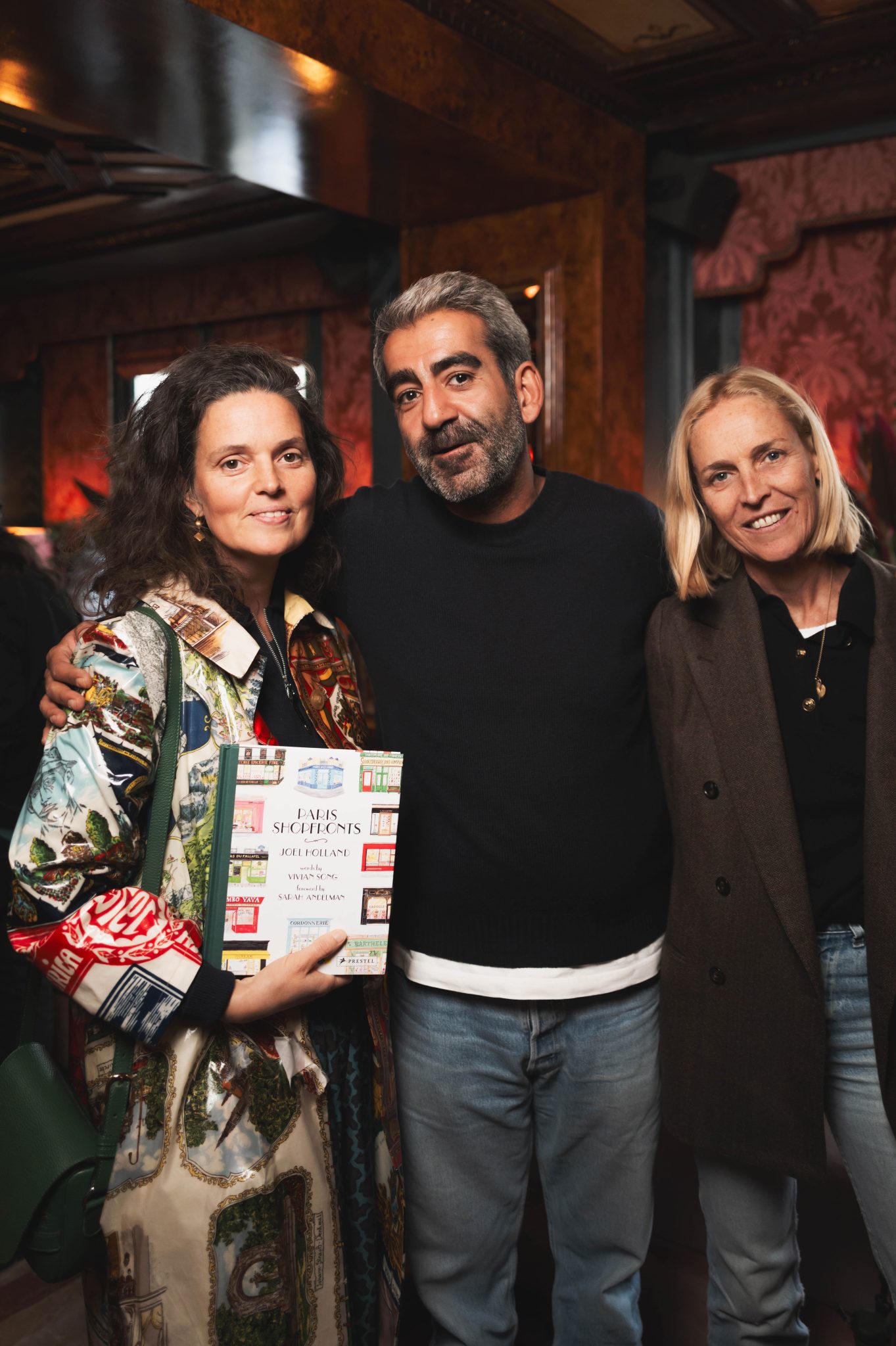  - Joël Holland présente Paris Shopfronts avec Sarah Andelman et Vivian Song