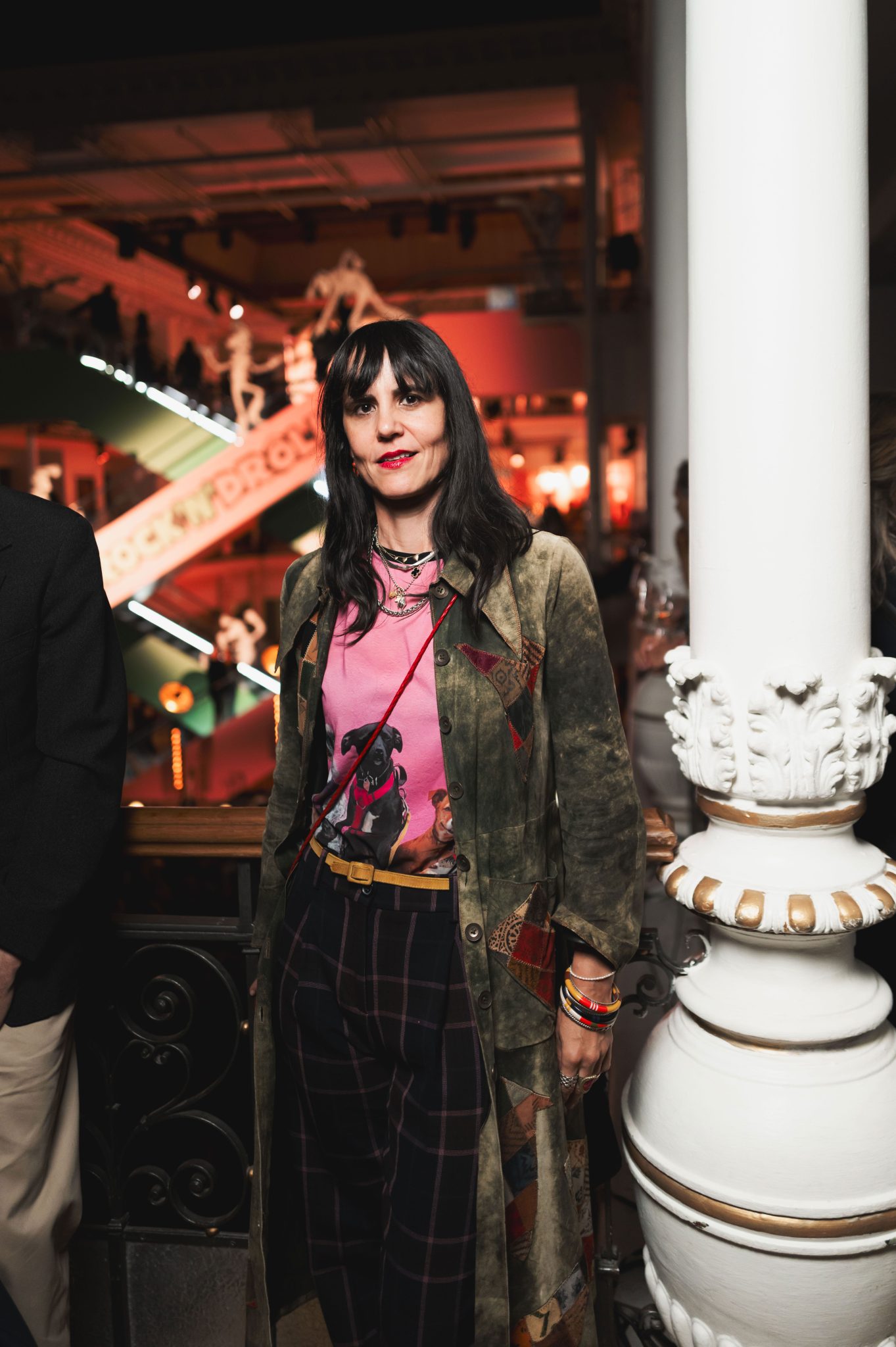  - ROCK’N’DRÔLE, le Rock s’empare du Bon Marché avec Antoine de Caunes 