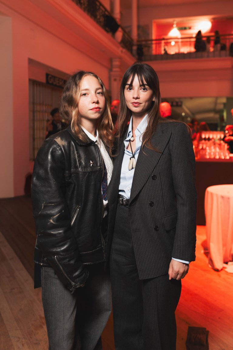  - ROCK’N’DRÔLE, le Rock s’empare du Bon Marché avec Antoine de Caunes 