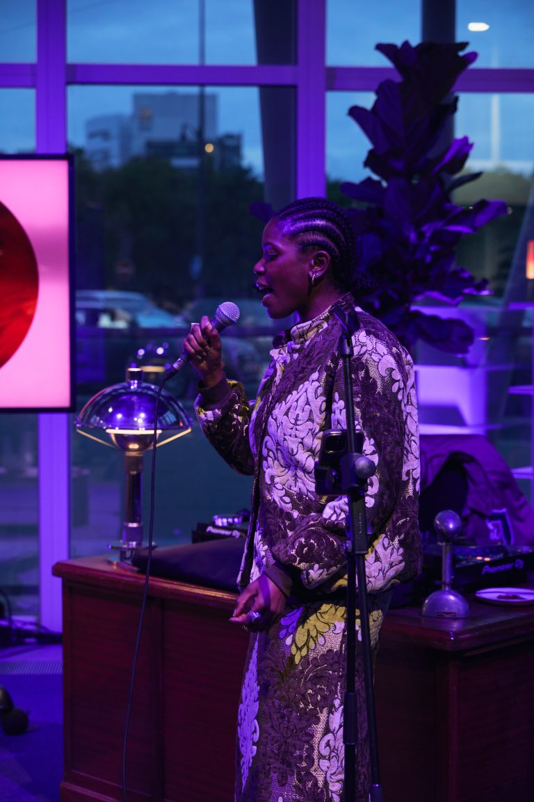  - La Galerie du 19M invite à «Trouver son monde»