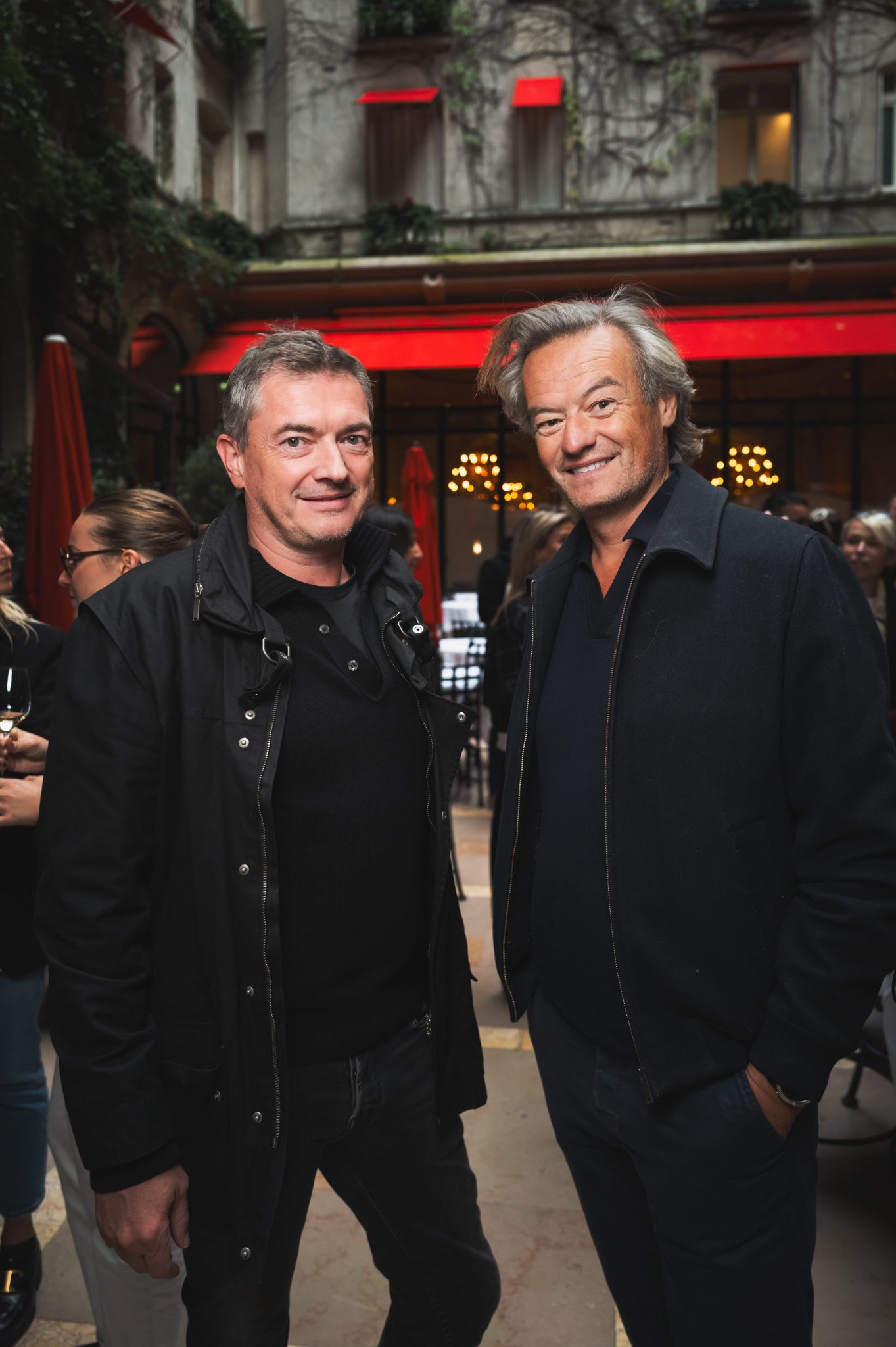  - La Cour Jardin du Plaza Athénée fait le lit d’Uchronia