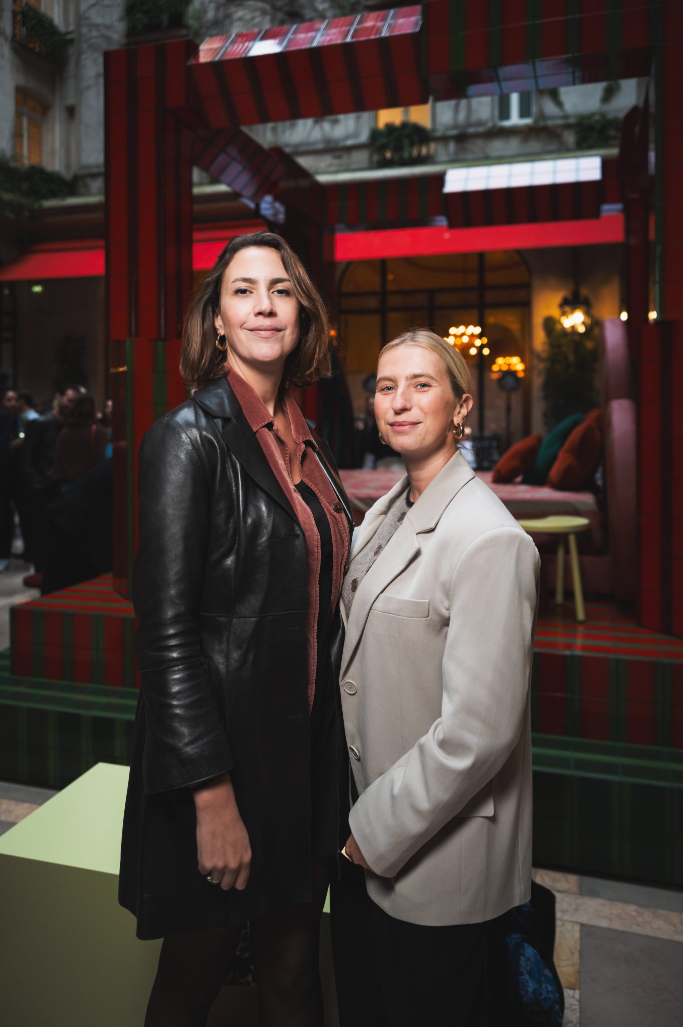  - La Cour Jardin du Plaza Athénée fait le lit d’Uchronia