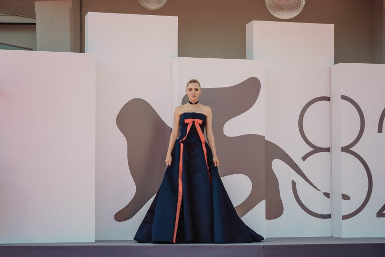  - Ann Lee spiazza Venezia: Amanda Seyfried guida il musical più “inatteso” dell’anno