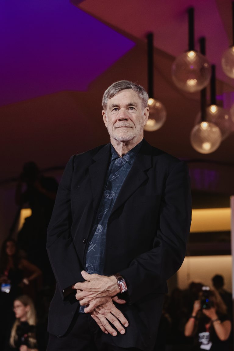  - Venezia 82 applaude Van Sant: stile e tensione sul tappeto rosso di Dead Man’s Wire
