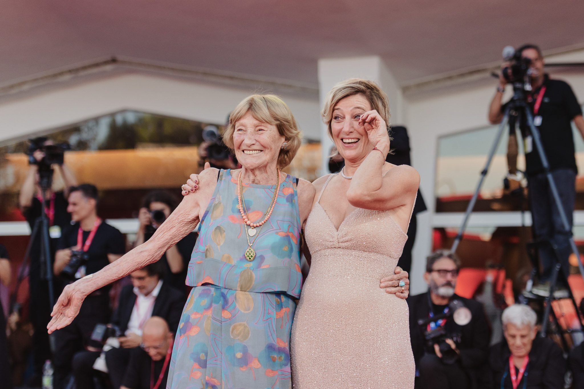  - The Red Carpet Turns Into a Theatre for The Premiere of “Duse”