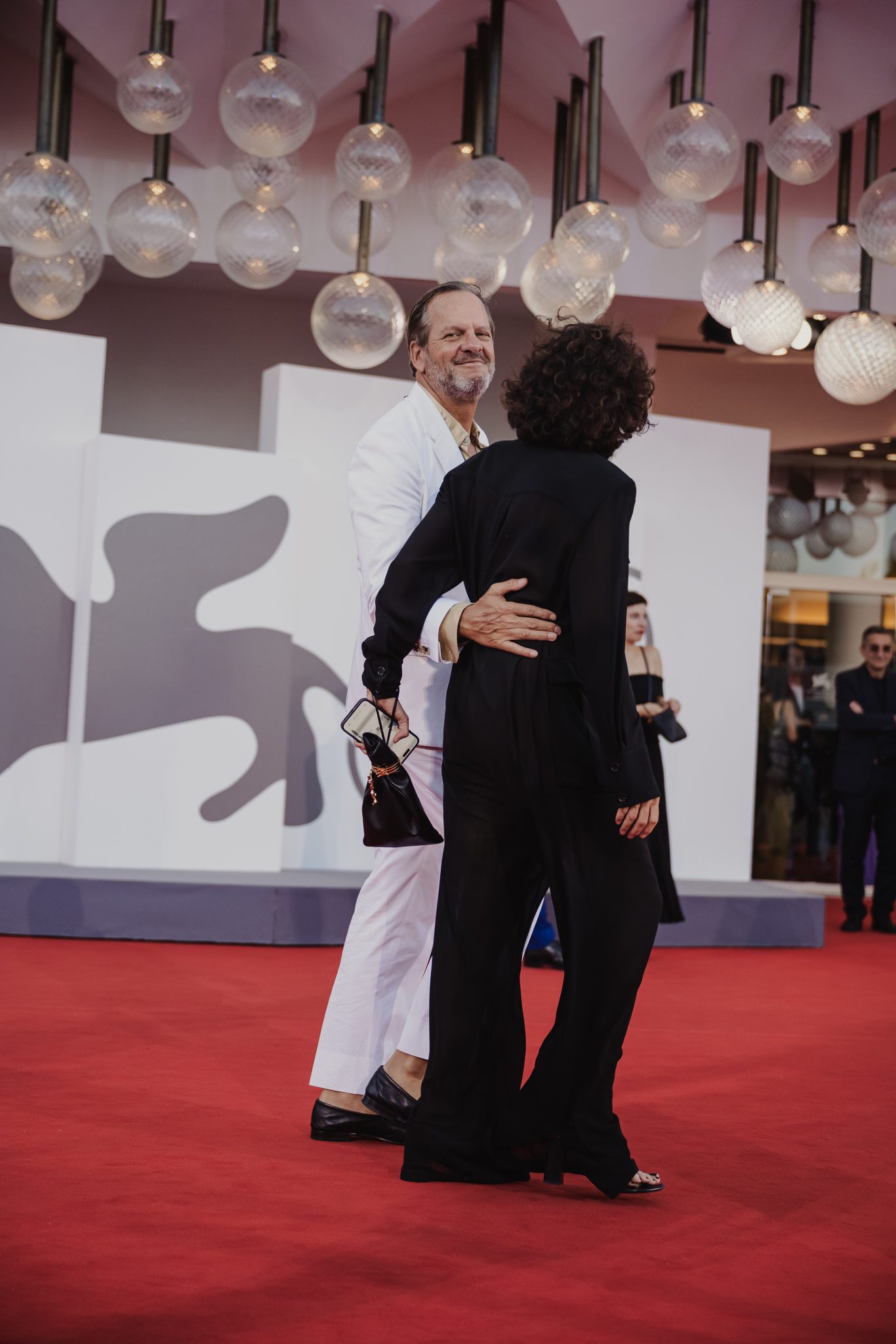  - Jarmusch is Back in Venice with “Father Mother Sister Brother”, A Family Comedy-Drama