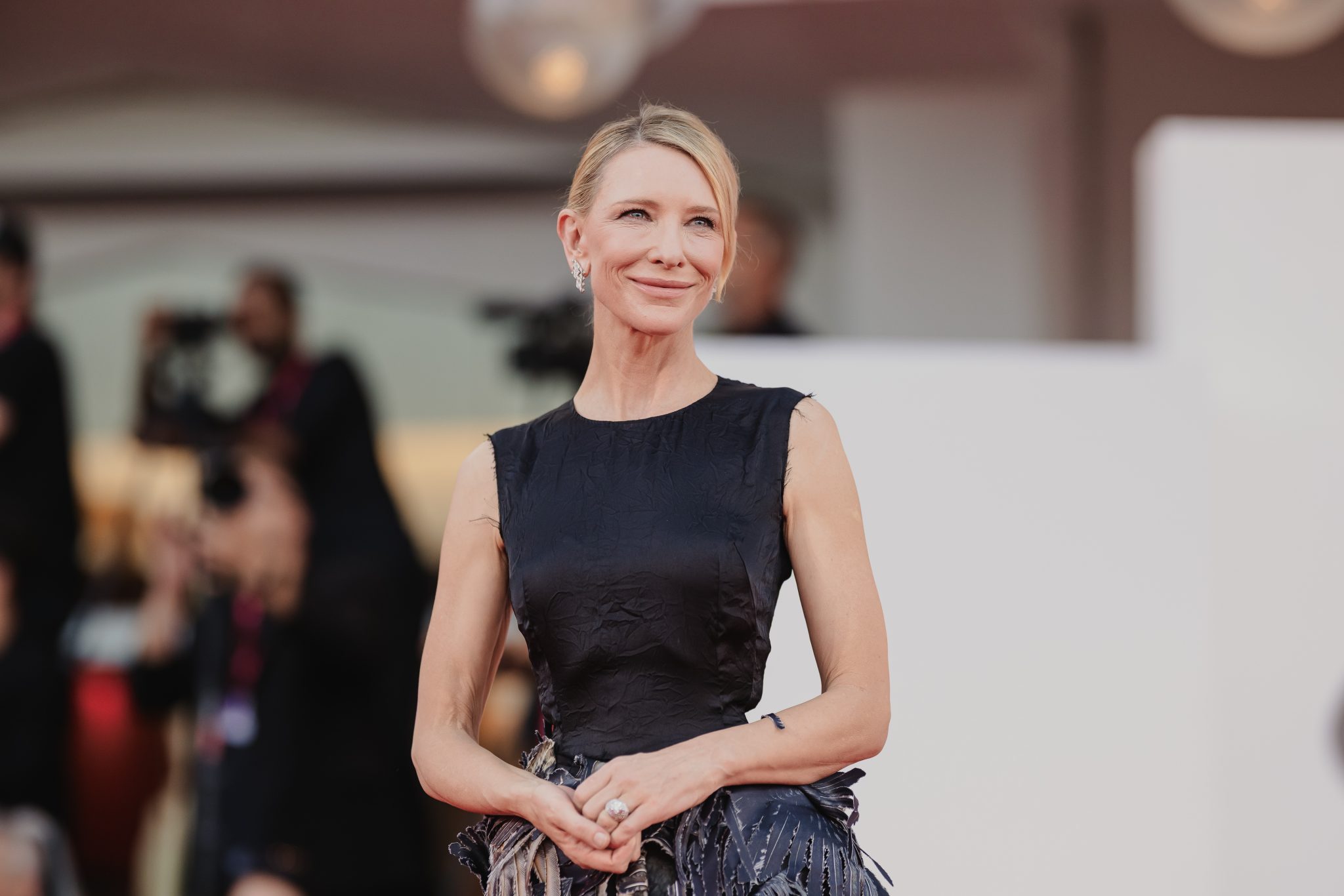  - Jarmusch is Back in Venice with “Father Mother Sister Brother”, A Family Comedy-Drama