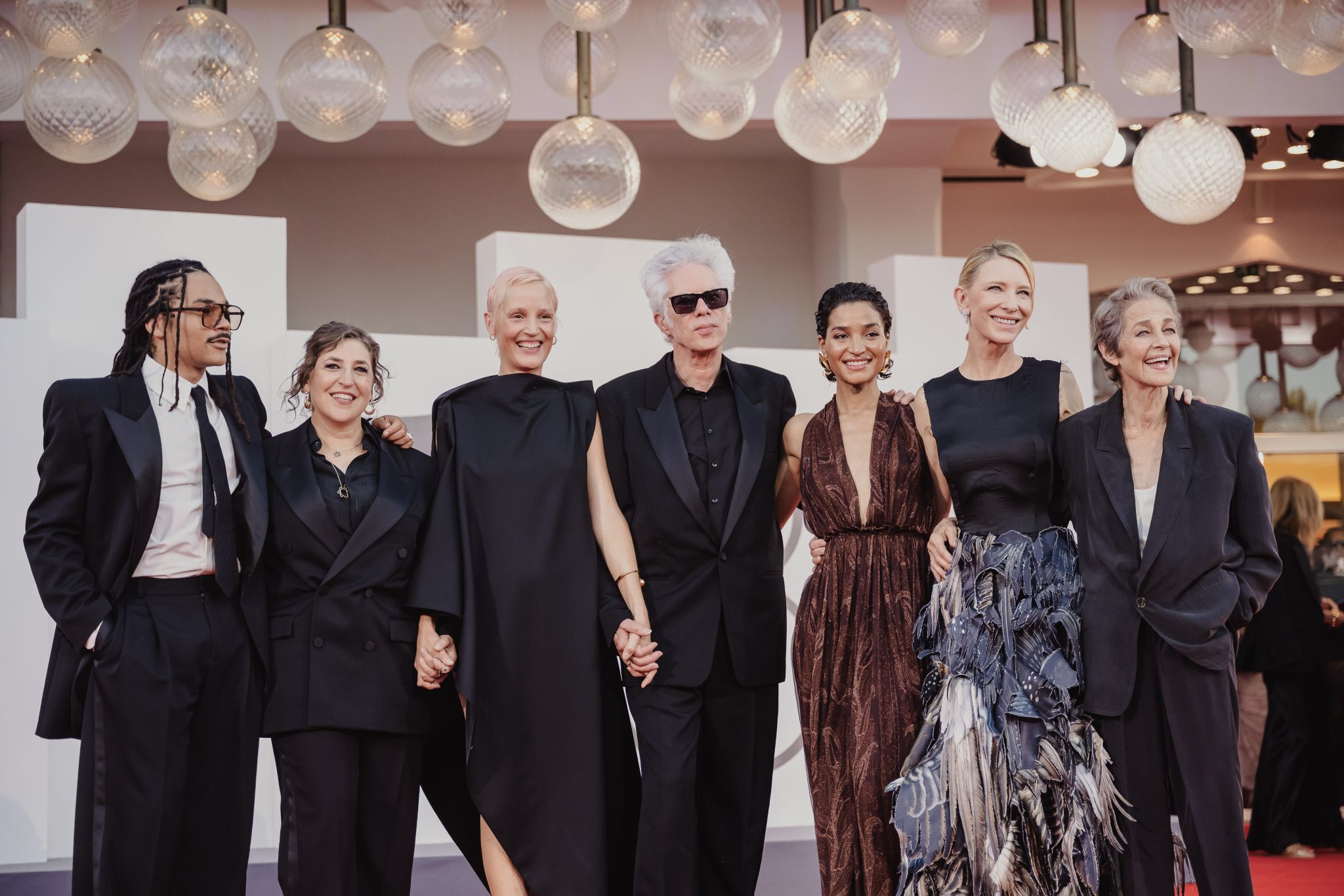  - Jarmusch is Back in Venice with “Father Mother Sister Brother”, A Family Comedy-Drama