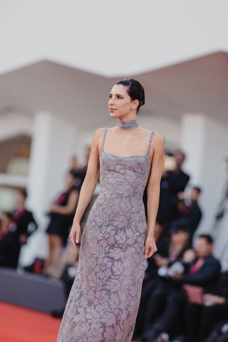  - Jarmusch porta silenzi a Venezia 82, ma il red carpet esplode tra Blanchett e Rampling