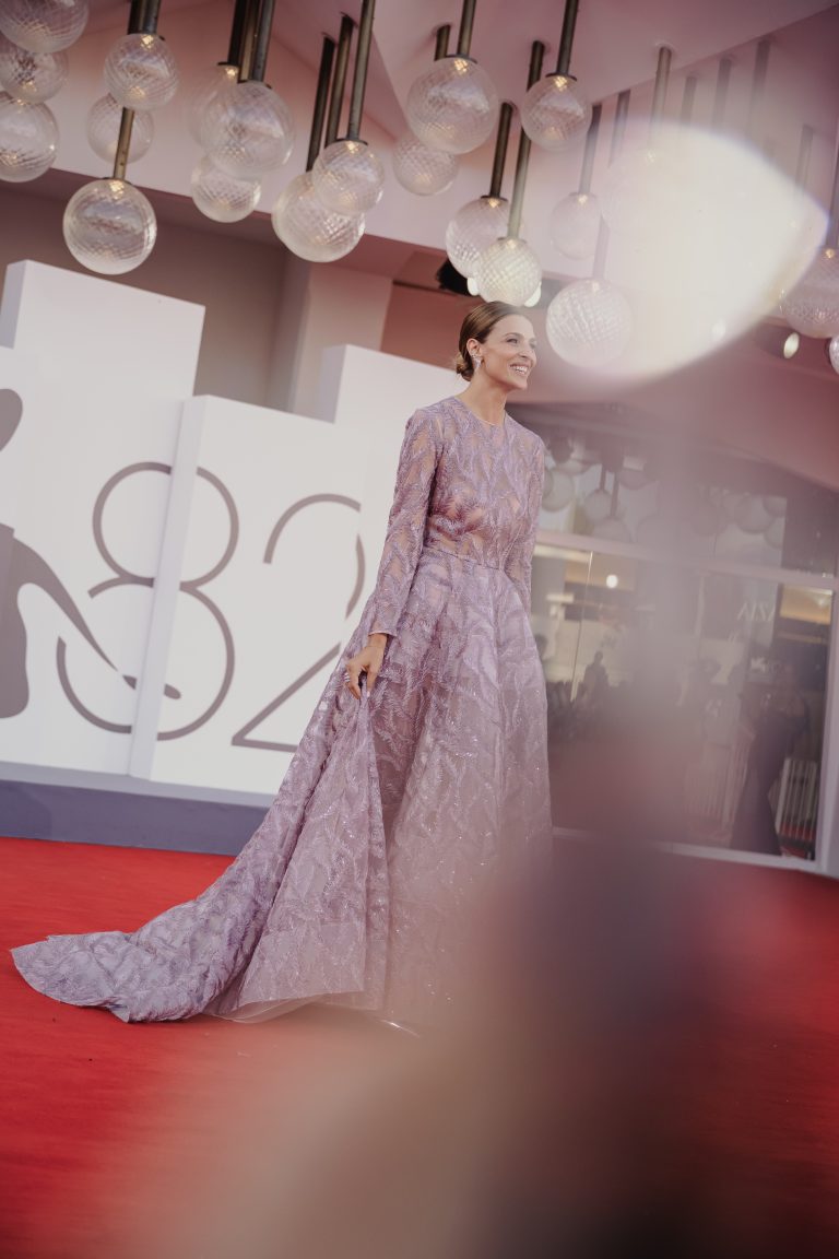  - Red carpet esplosivo: Kathryn Bigelow torna a Venezia con House of Dynamite