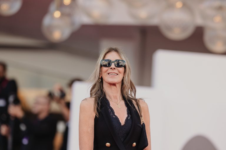  - Red carpet esplosivo: Kathryn Bigelow torna a Venezia con House of Dynamite