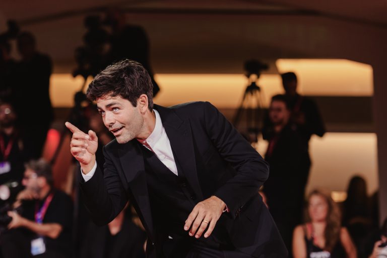  - Dante, Tosches e mafia: Julian Schnabel porta a Venezia la sua opera-abisso