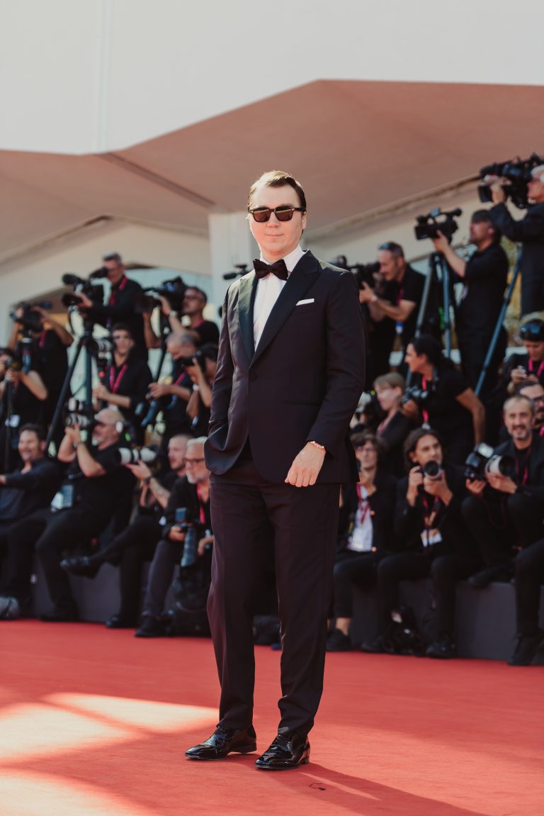  - Jude Law e il suo Putin: quando il glamour diventa geopolitica al Lido