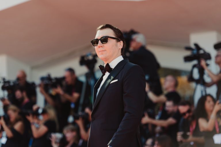  - Jude Law e il suo Putin: quando il glamour diventa geopolitica al Lido