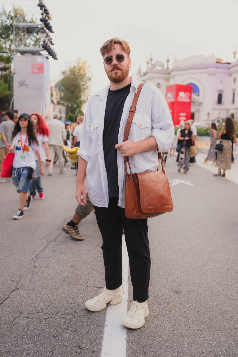  - Non il solito red carpet: il vero film di Venezia è dietro le quinte