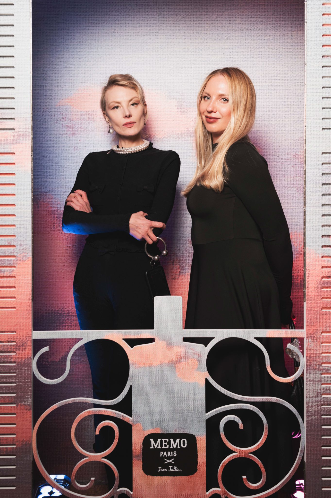  - Les dessins délicats de Jean Jullien illuminent le parfum Odéon de MEMO