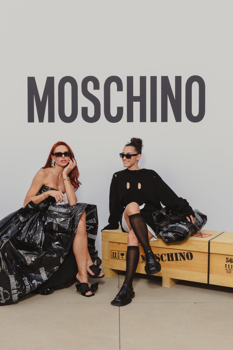  - L’arte dell’upcycling trionfa sulla passerella di Moschino