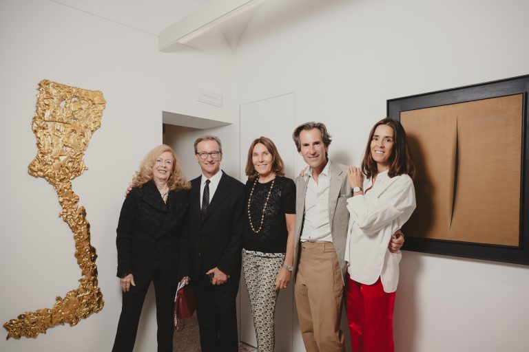  - Thaddaeus Ropac fait dialoguer l’oeuvre de Georg Baselitz et Lucio Fontana dans sa nouvelle résidence italienne