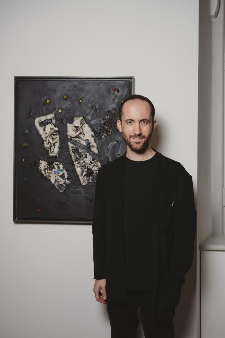  - Thaddaeus Ropac fait dialoguer l’oeuvre de Georg Baselitz et Lucio Fontana dans sa nouvelle résidence italienne