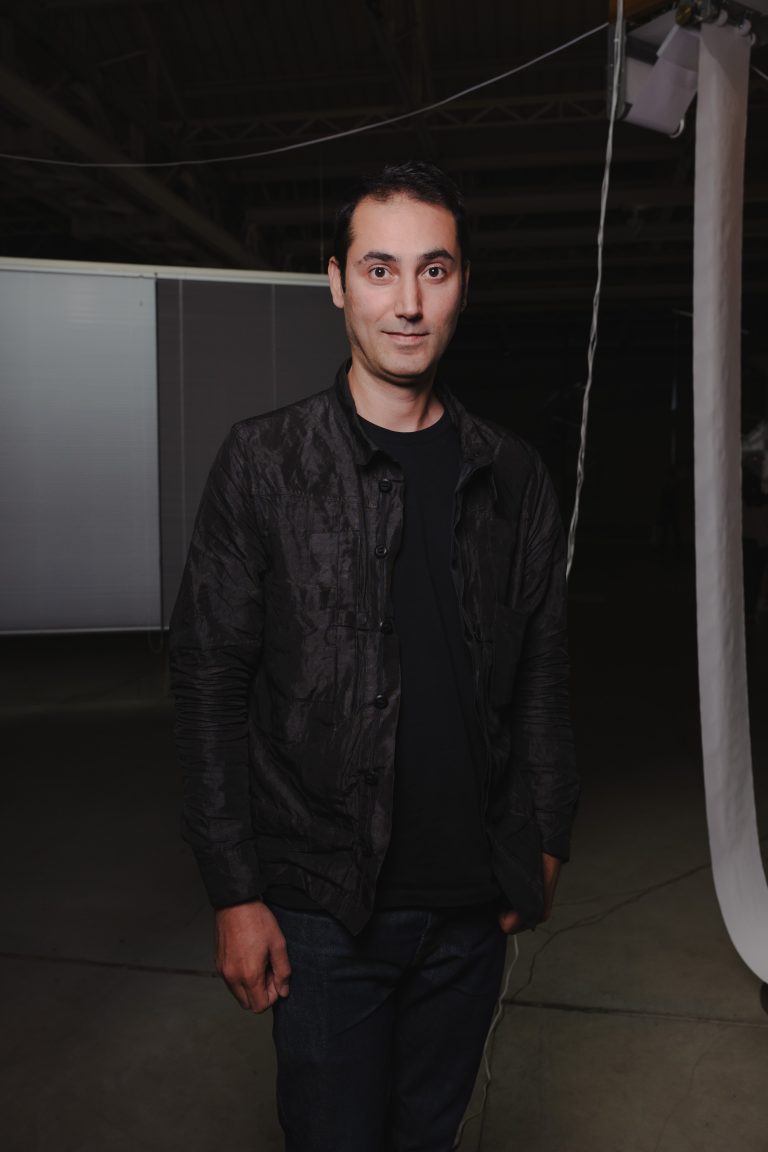  - Yuko Mohri a Pirelli HangarBicocca: grovigli, suoni e sculture effimere