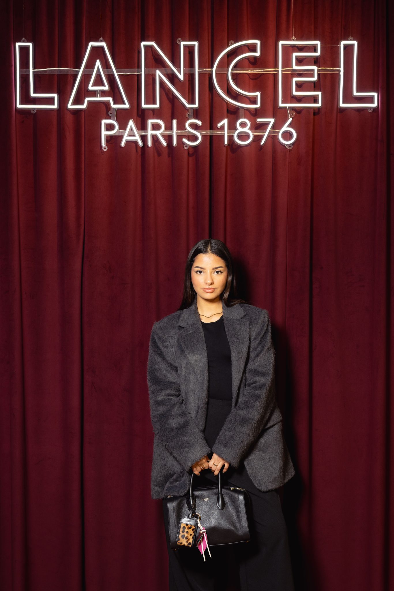  - La jungle Parisienne, terrain de prédilection pour Lancel