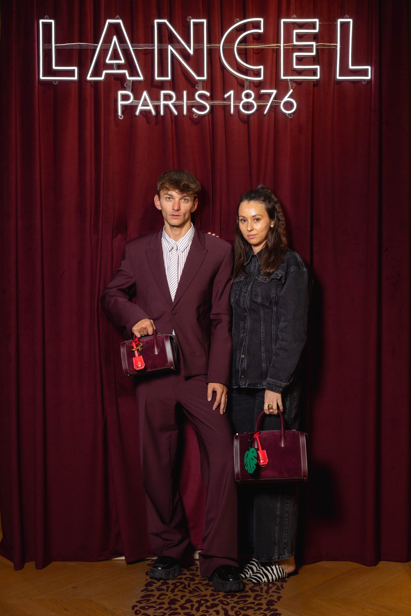  - La jungle Parisienne, terrain de prédilection pour Lancel