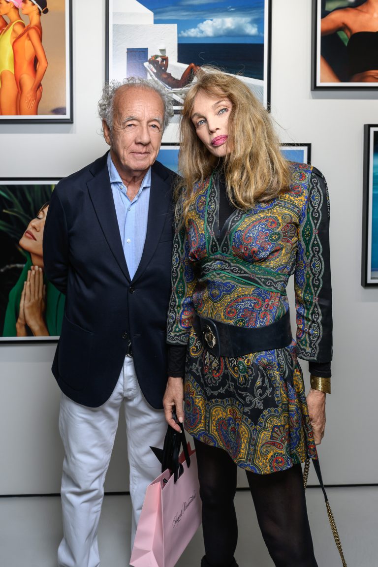  - Oana Ivan Gallery présente une rétrospective dédiée à Gilles Bensimon