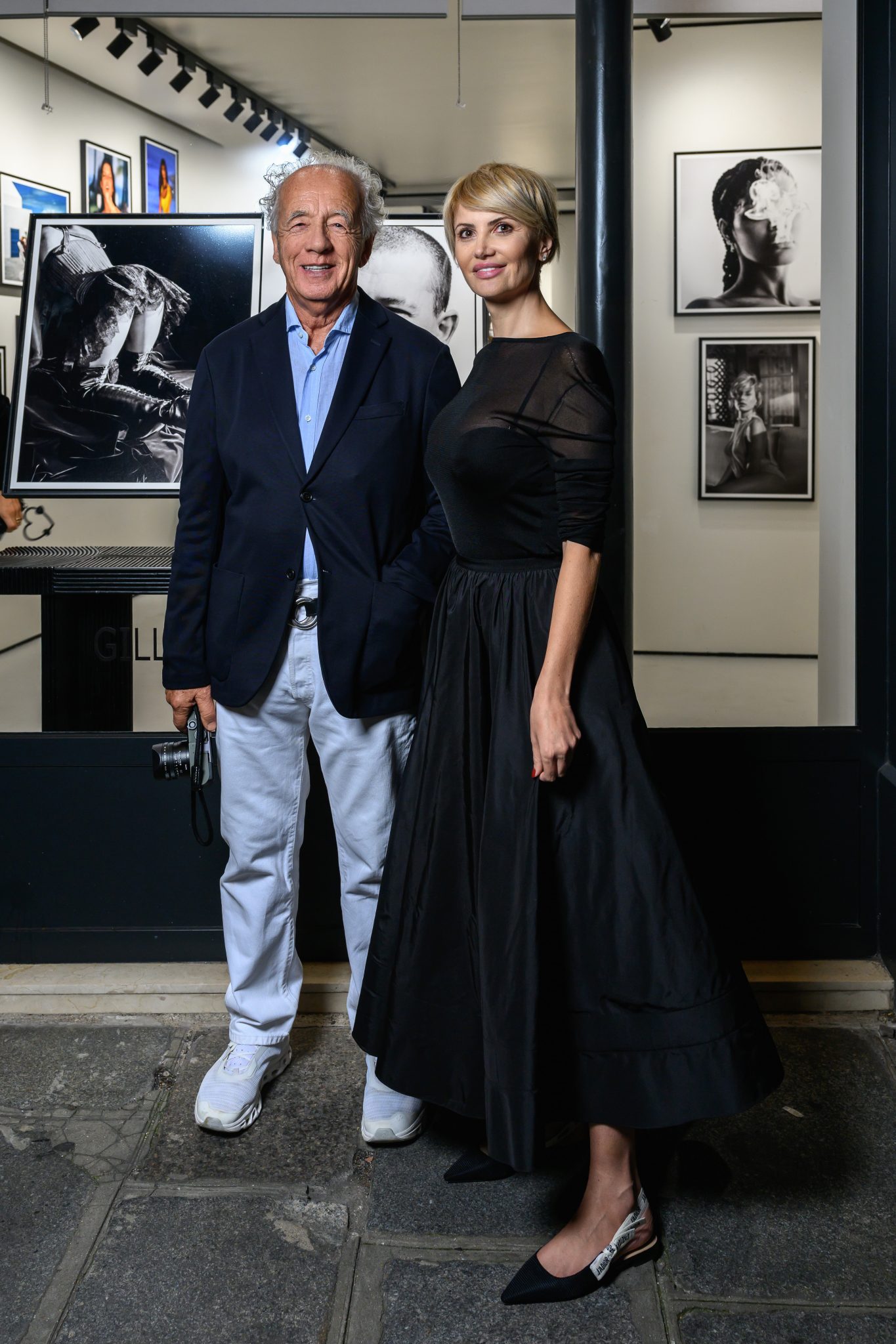  - Oana Ivan Gallery présente une rétrospective dédiée à Gilles Bensimon