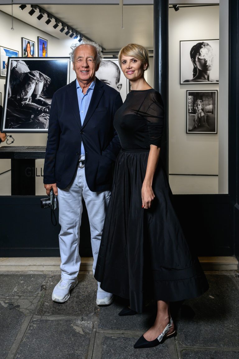  - Oana Ivan Gallery présente une rétrospective dédiée à Gilles Bensimon