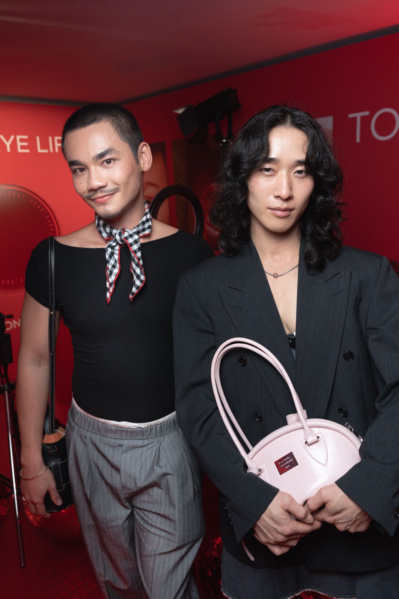  - Clarins Beauty Backstage revient pour une parenthèse beauté et élégance