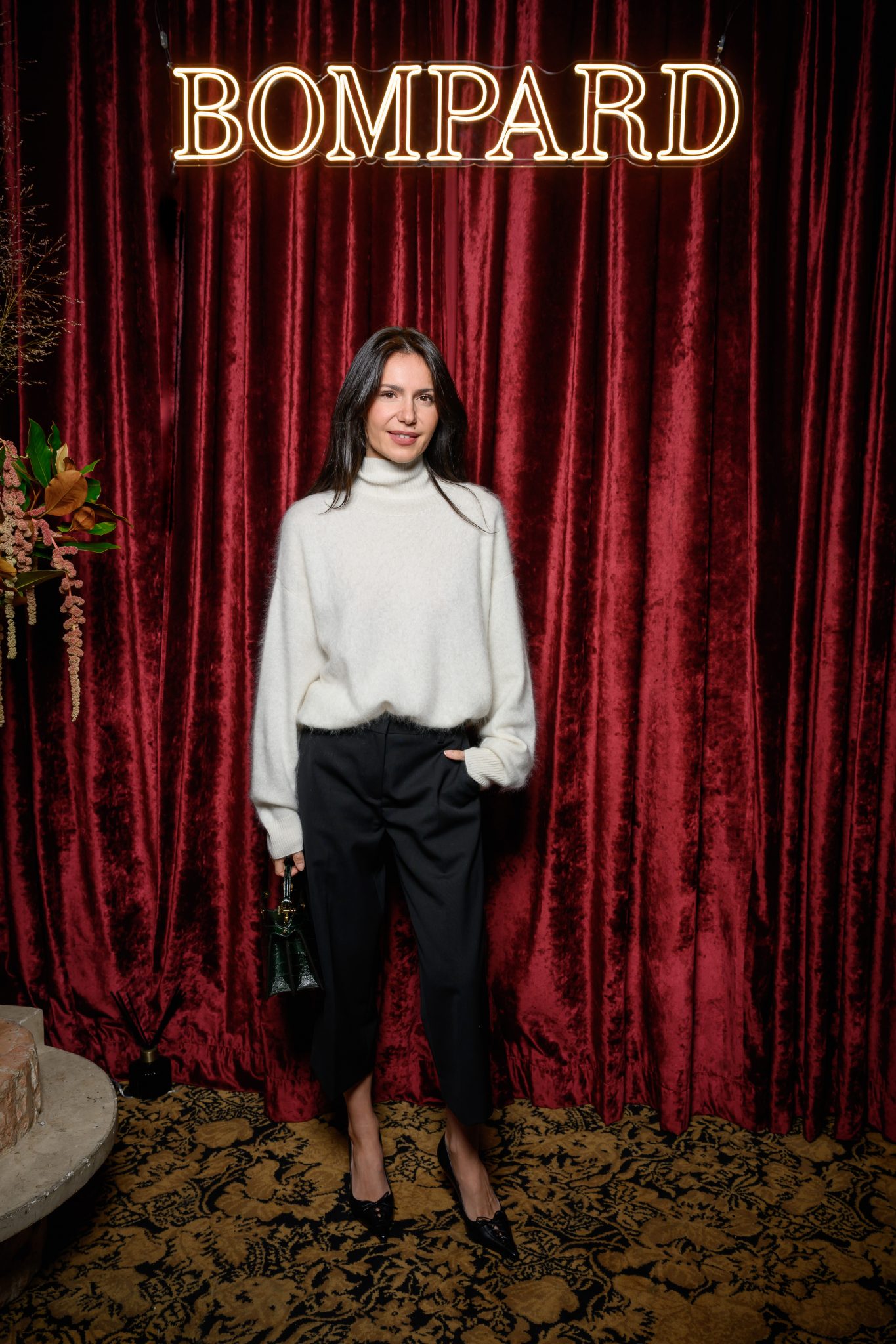  - Le cachemire de Bompard enveloppe la Fashion Week chez Sugaar