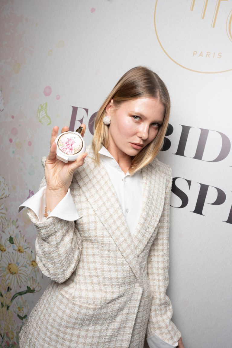  - Forbidden Whisper de Haute Fragrance Company murmure ses secrets au Meurice