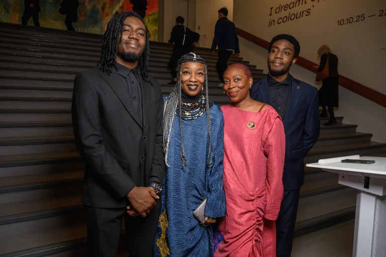  - Le Musée d’Art Moderne de Paris inaugure ses deux expositions de la rentrée, consacrées à Otobong Nkanga et George Condo