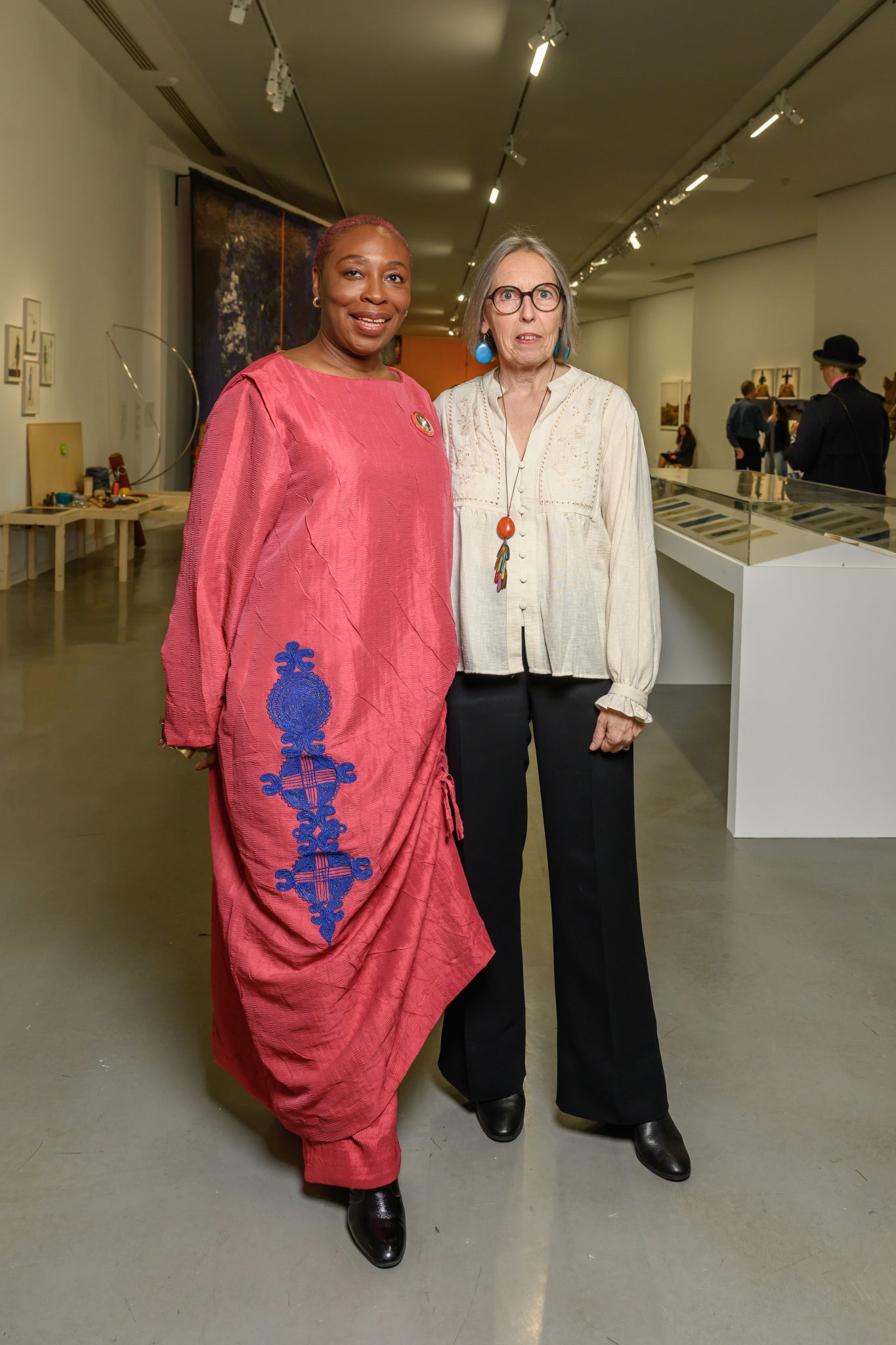  - Le Musée d’Art Moderne de Paris inaugure ses deux expositions de la rentrée, consacrées à Otobong Nkanga et George Condo