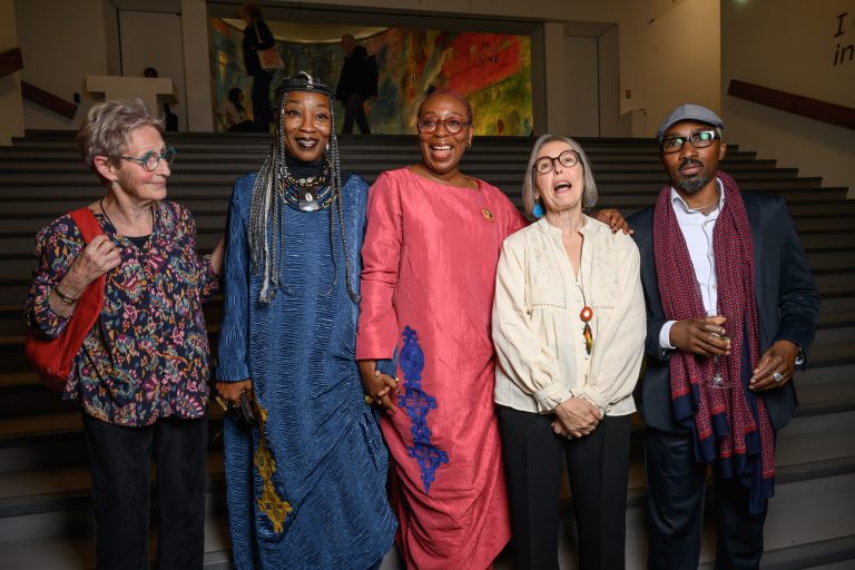  - Le Musée d’Art Moderne de Paris inaugure ses deux expositions de la rentrée, consacrées à Otobong Nkanga et George Condo