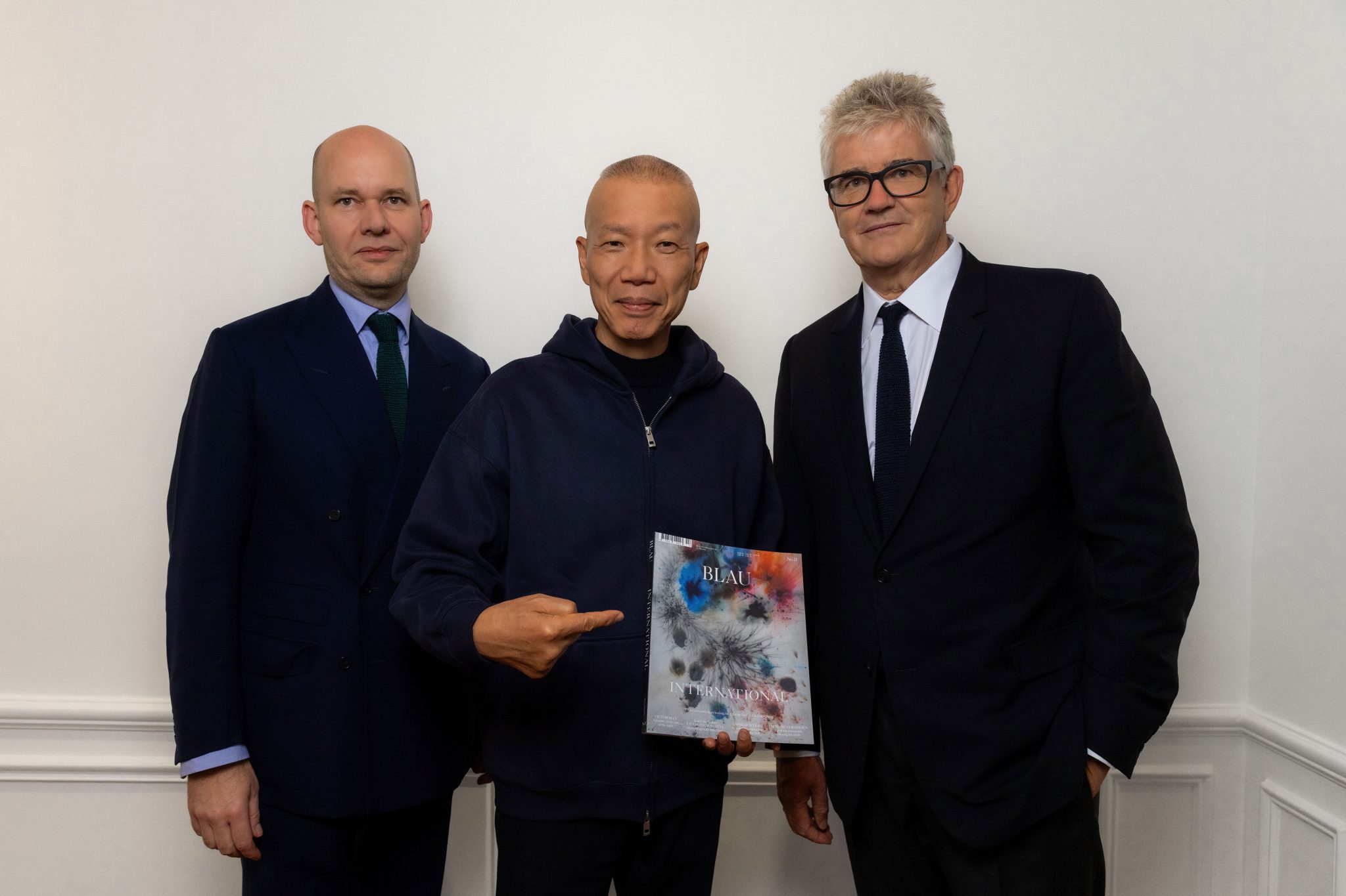  - Blau International et Cai Guo-Qiang chez White Cube pour présenter un 13e numéro