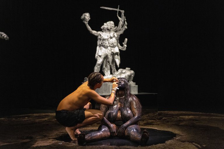  - Daniel Buren et Miles Greenberg mis en majesté par Reiffers Initiatives