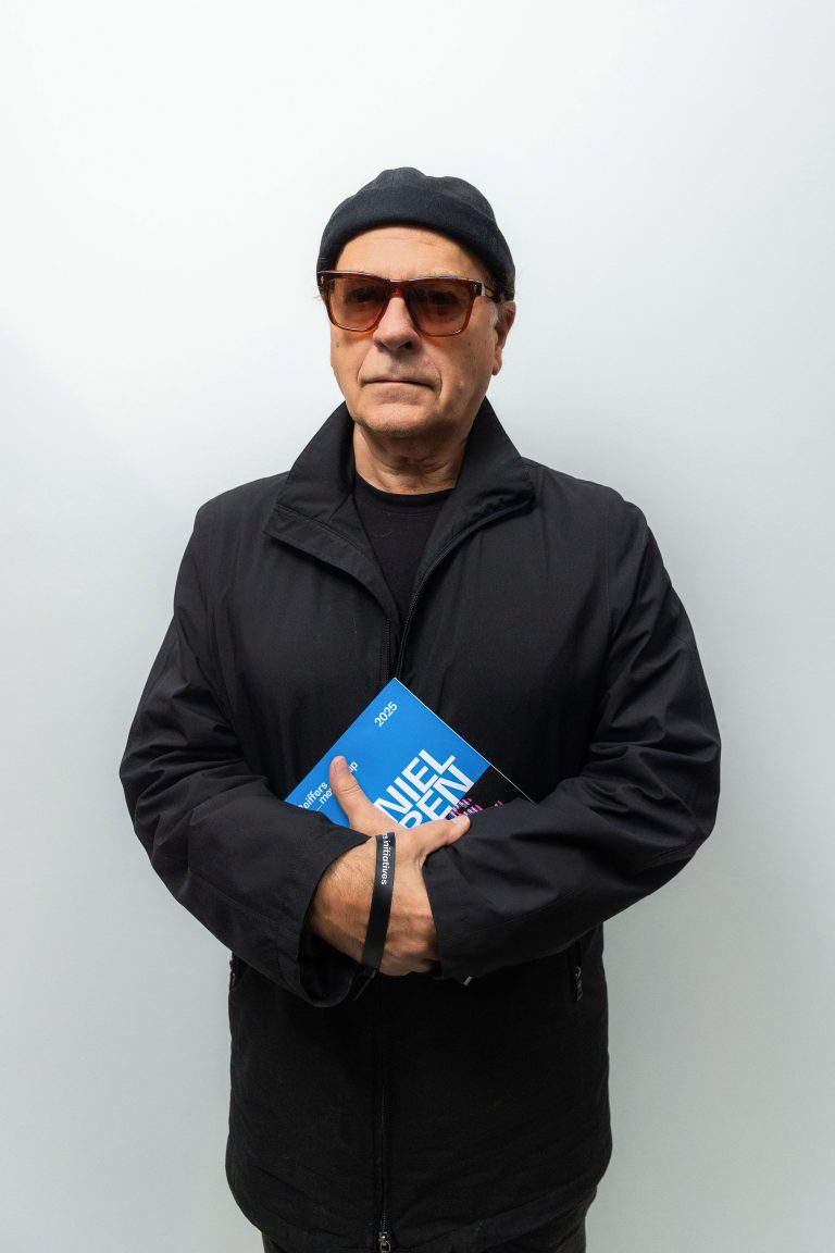  - Daniel Buren et Miles Greenberg mis en majesté par Reiffers Initiatives