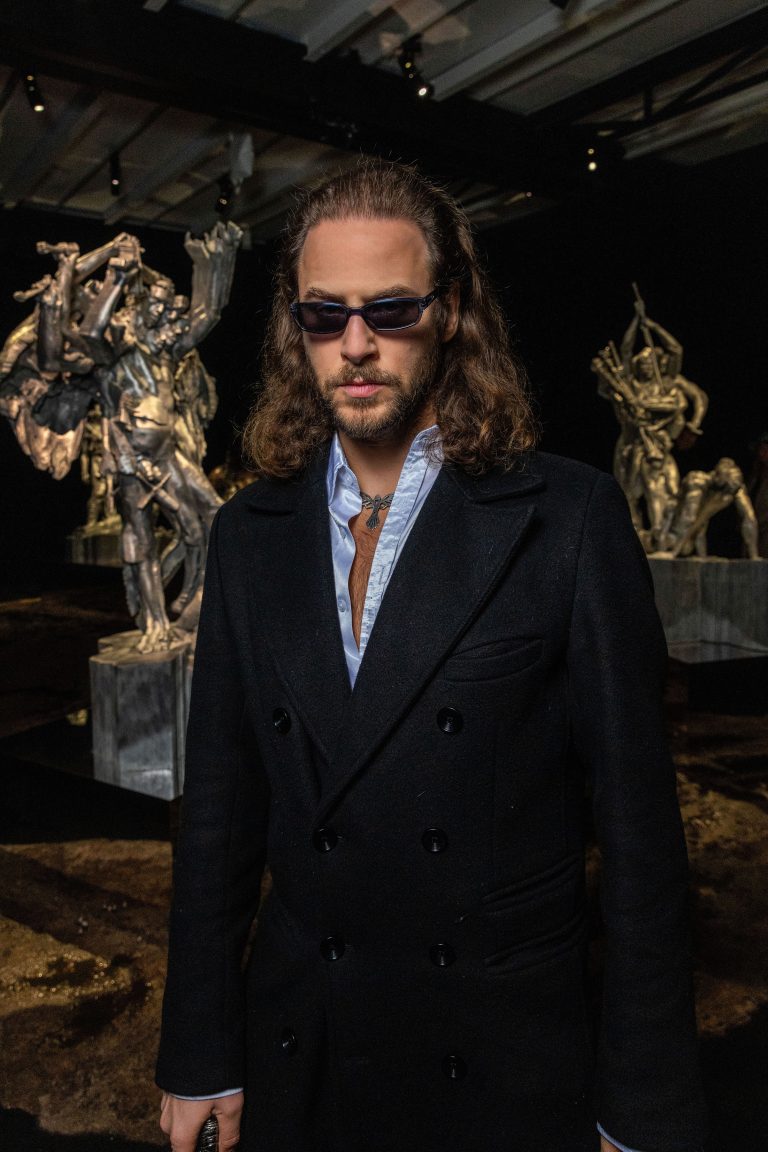  - Daniel Buren et Miles Greenberg mis en majesté par Reiffers Initiatives