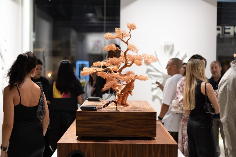 L’exposition ‘What Remains’ de Daniel Arsham présentée à Perrotin Dubai