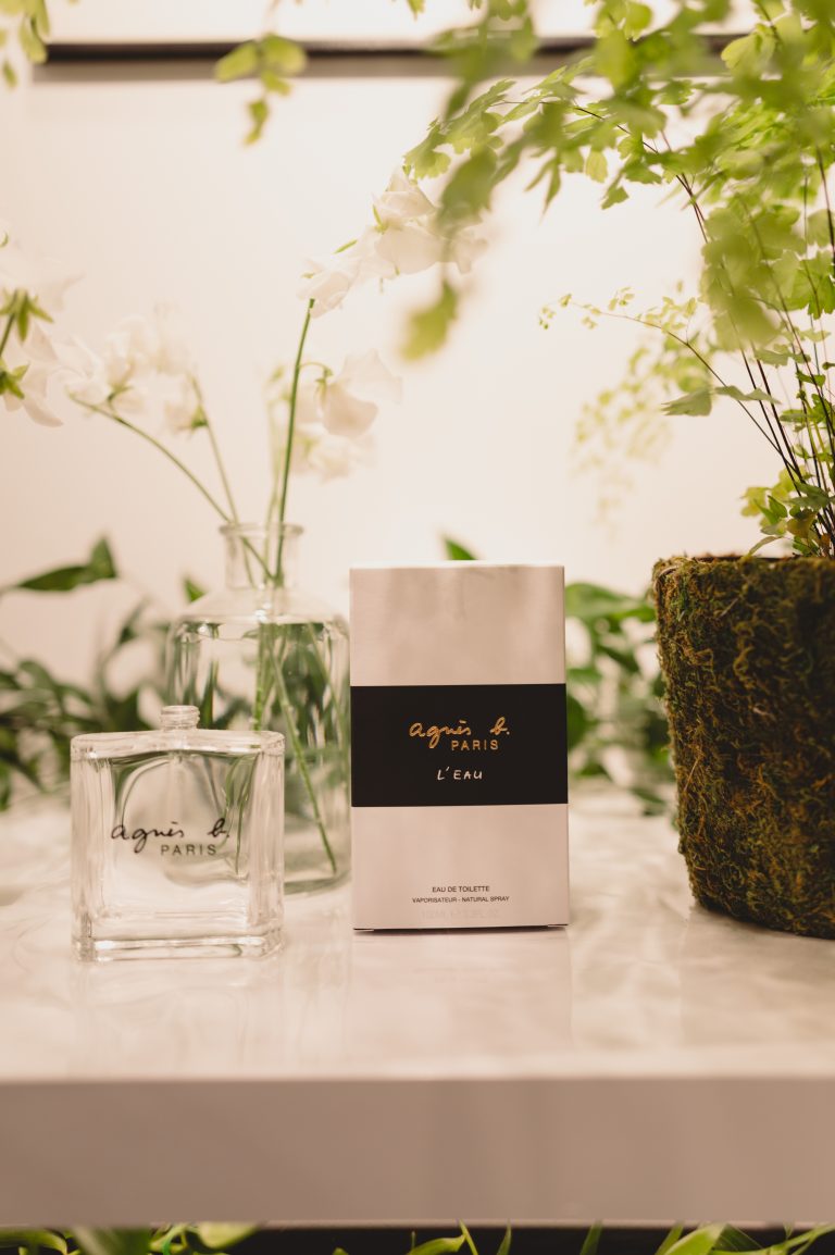 Agnès b. signe son grand retour dans le monde du parfum