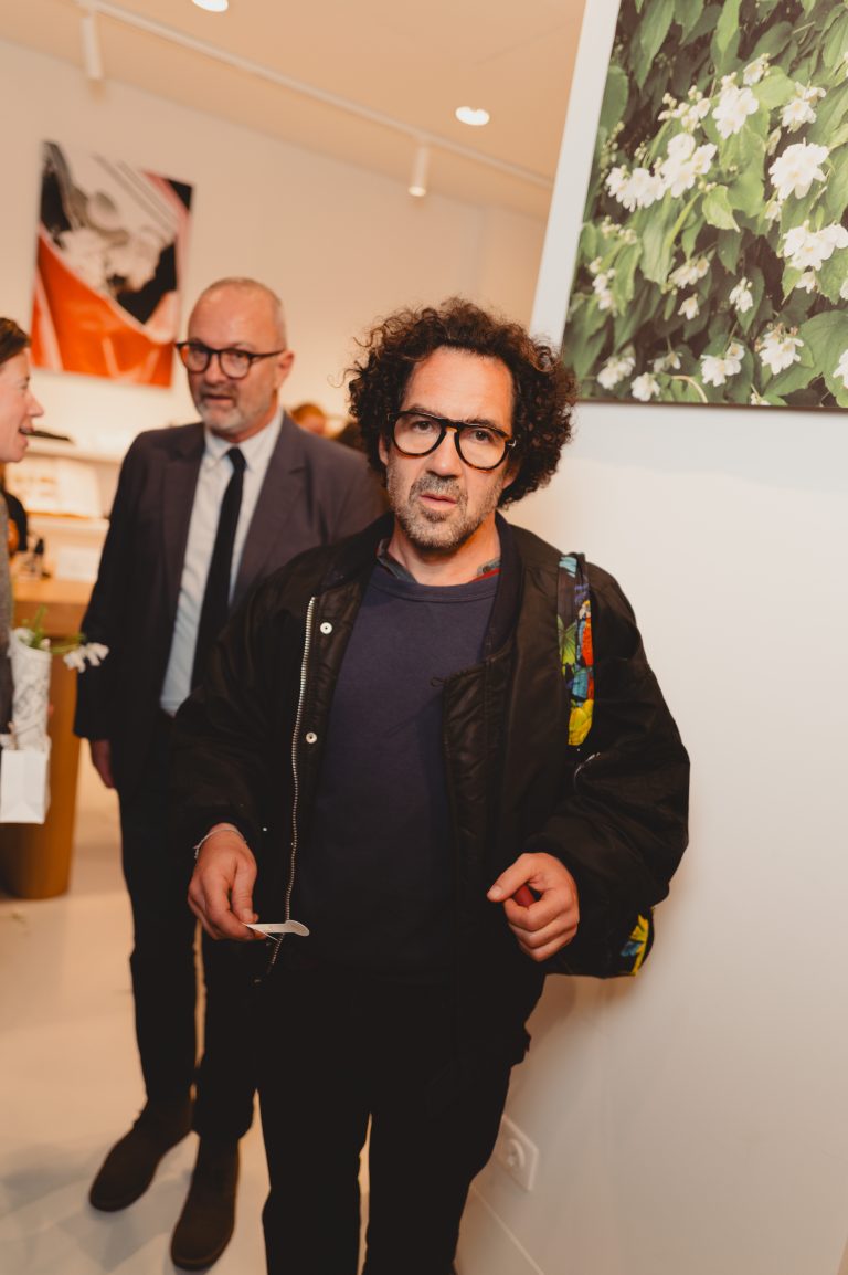  - Agnès b. signe son grand retour dans le monde du parfum