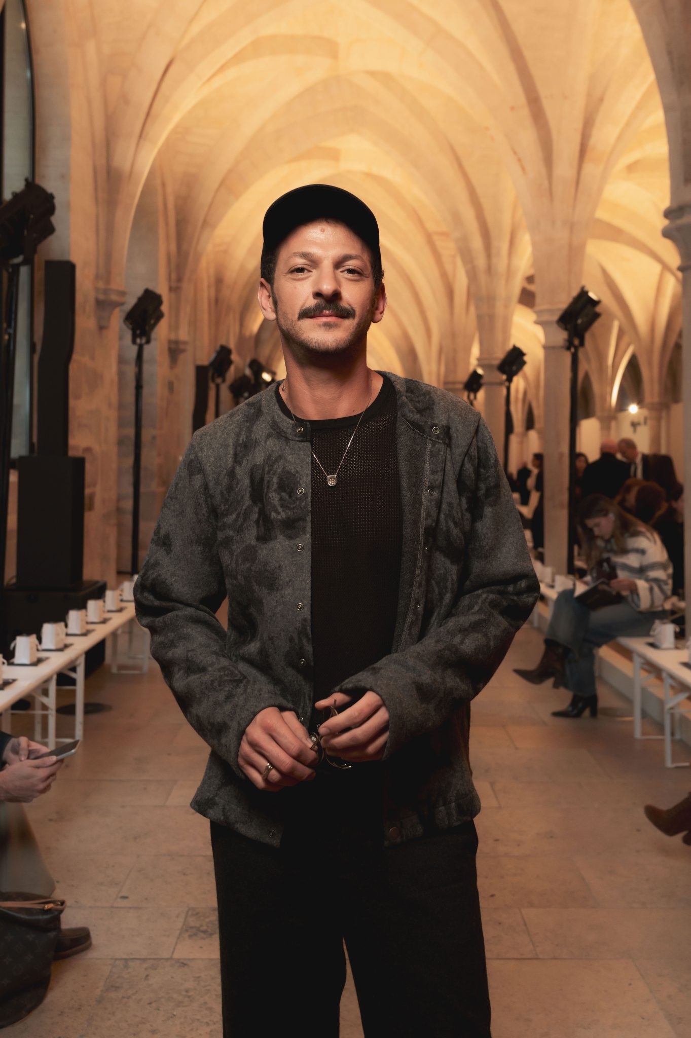  - Le style intemporel d’agnès b. signe son grand retour