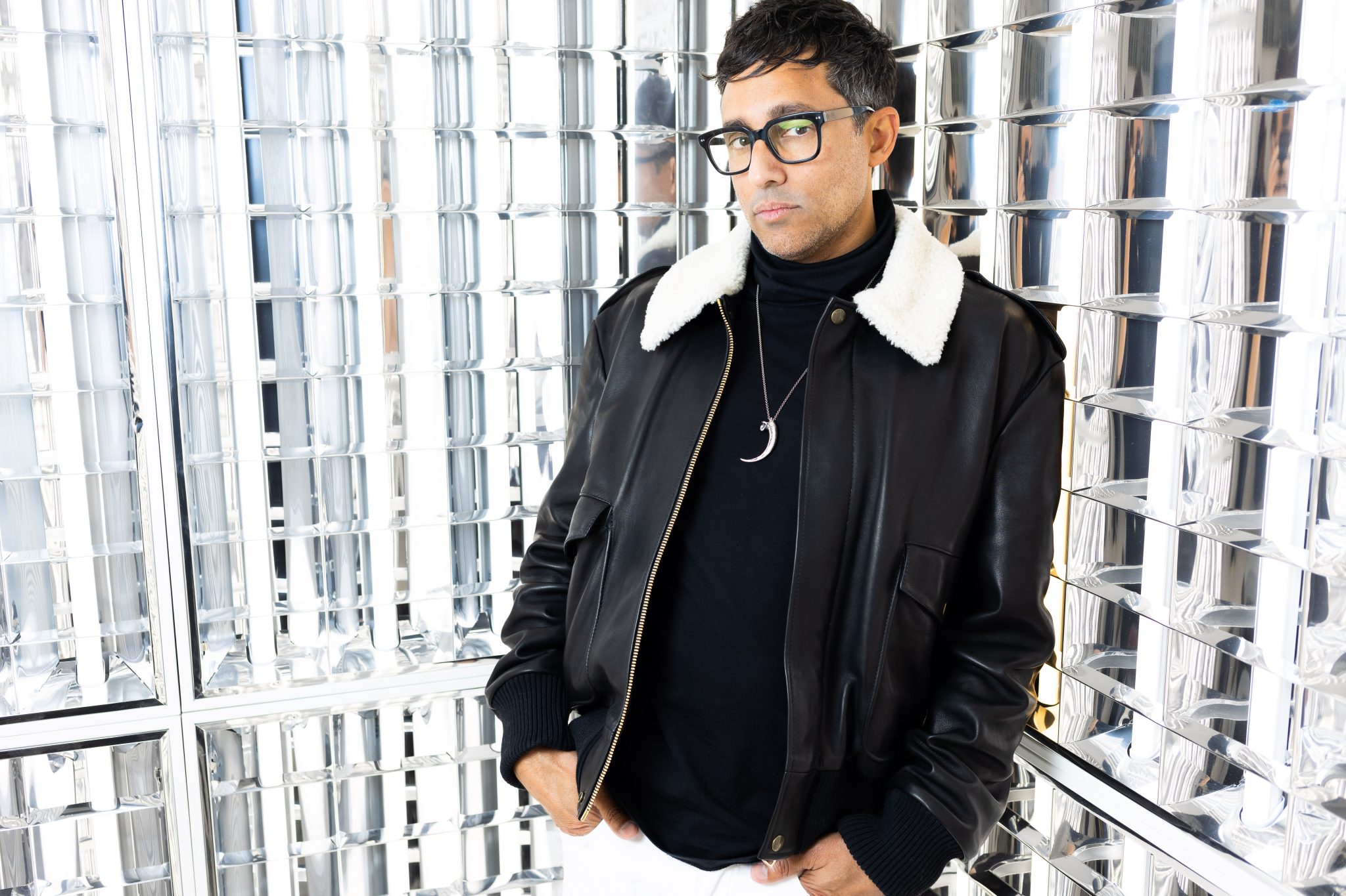  - Alexandre de Betak explore la lumière dans son premier atelier londonien