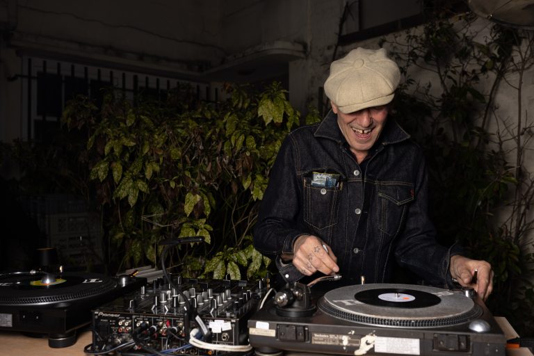  - Alexandre de Betak explore la lumière dans son premier atelier londonien