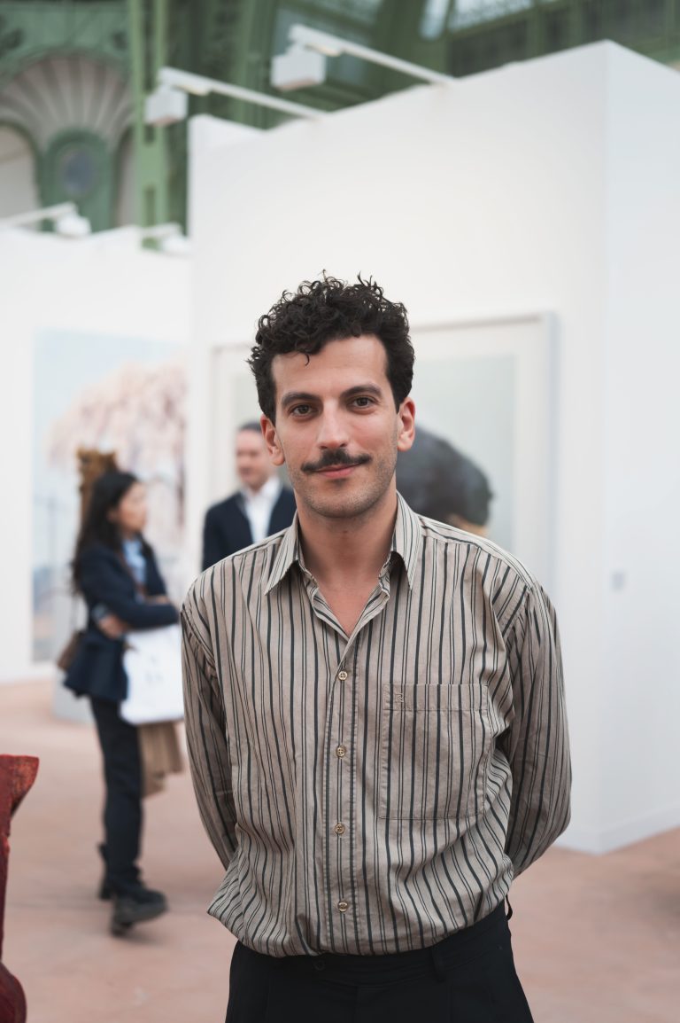  - Art Basel Paris inaugura un’edizione spettacolare al Grand Palais 