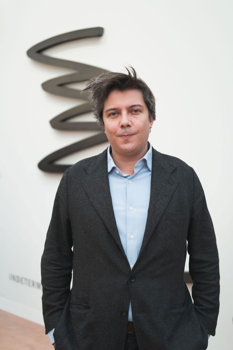  - Art Basel Paris inaugura un’edizione spettacolare al Grand Palais 