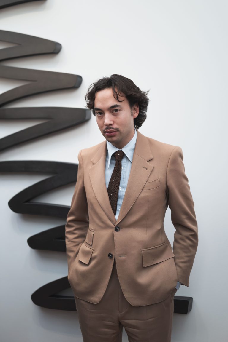  - Art Basel Paris inaugura un’edizione spettacolare al Grand Palais 