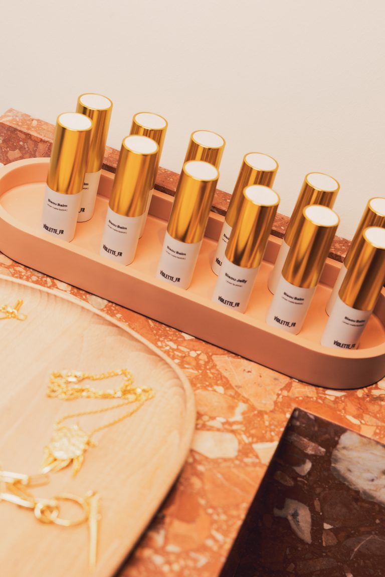 ba&sh passe à l’heure d’hiver aux côtés de Lena Simonne à Bruxelles ! 