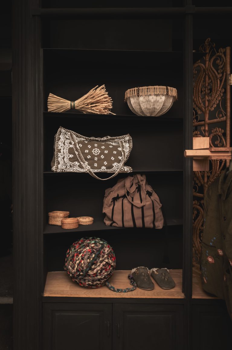 Baziszt dévoile sa toute première boutique parisienne